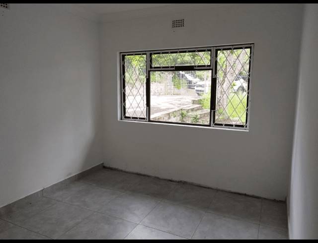 5 BEDROOM HOUSE FOR SALE IN WESTVILLE